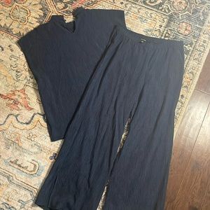 Eileen Fisher Relaxed Navy Crinkle SET-  XXS Top, S Bottoms